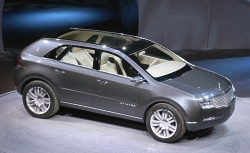 2004 Lincoln Aviator Concept