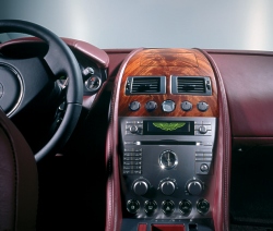 Aston Martin DB9