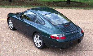 Porsche 911 Carrera 4